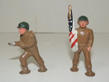 Vintage Barclay WWII Lead Soldier w/ Flame Thrower Flag Bearer, Pod Feet