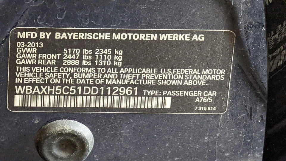 Used Hood fits: 2013 Bmw 528I  Grade C - Image 2 of 4