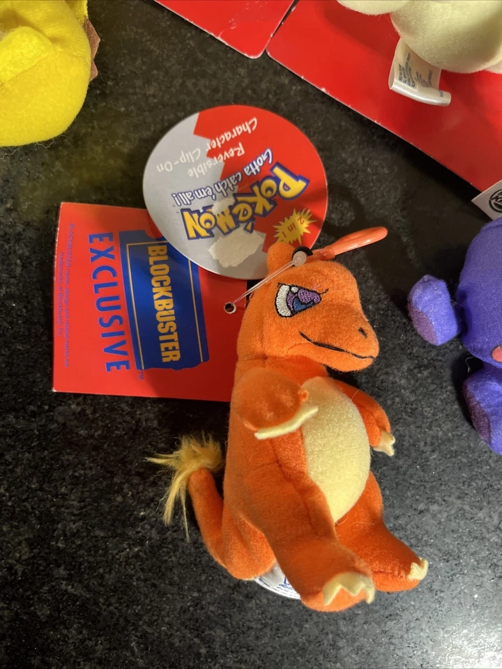 ¡Lote de peluches Pokémon vintage! Nuevo con etiquetas, gorro, blockbuster, clip de personaje Foto 2 de 4
