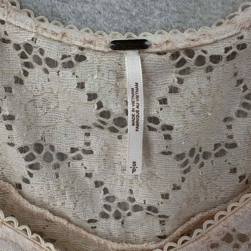 Free People Y2K blusa donna PICCOLA pizzo peplo top camicia babydoll Henley - Foto 7 di 13