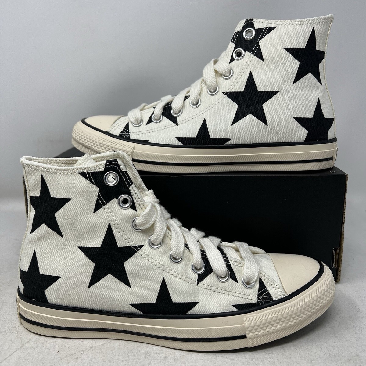 Converse Chuck Taylor All Star Hi Large Stars Women's 8.5 Converse Chuck Taylor All Star Hi Large Stars Women's 8.5