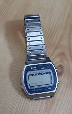 Vintage 1980s Casio Casiotron 81CS-36 Digital Retro Watch