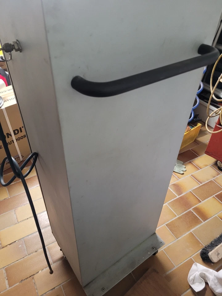 Stickstoffgenerator Top Zustand,Trost Monochrom  Edition. - Bild 4 von 4