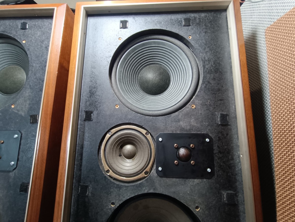 Toshiba Aurex SS-30 Vintage 3-Wege Lautsprecher Boxen 8 Ohm 40W