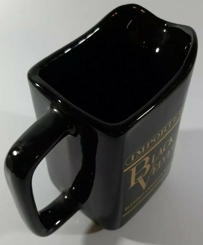 Imported Black Velvet Blended Canadian Whiskey Pitcher ~ Excellent Condition! - Picture 4 of 6