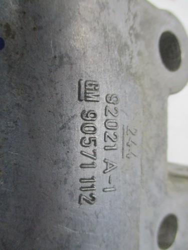 Opel Astra G Lichtmaschinen Halter / Motor Halter   90571112