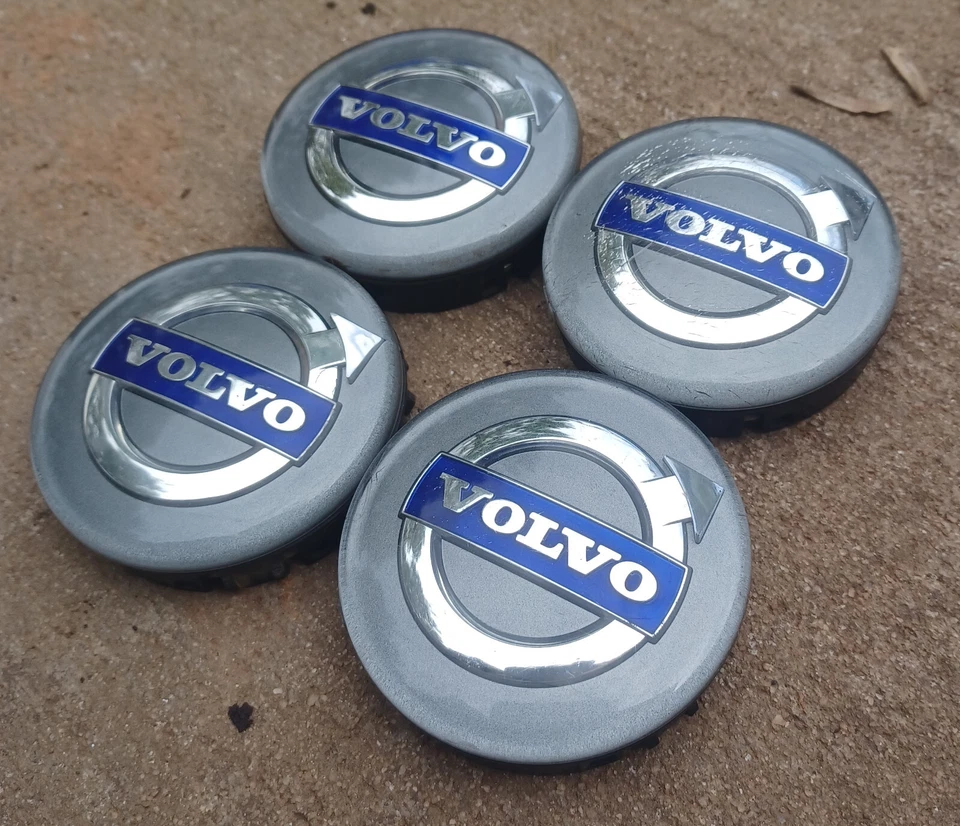 Juego de tapas centrales Volvo XC, S, V series (4 piezas) 1998-2024 parte# 30666913 S3 Foto 2 de 3