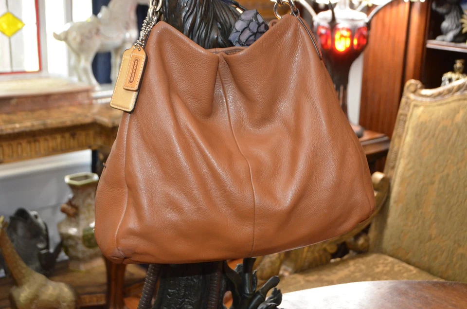 Coach F35723 Phoebe Madison Hobo Shoulder Bag British Tan Leather - Image 3 of 4