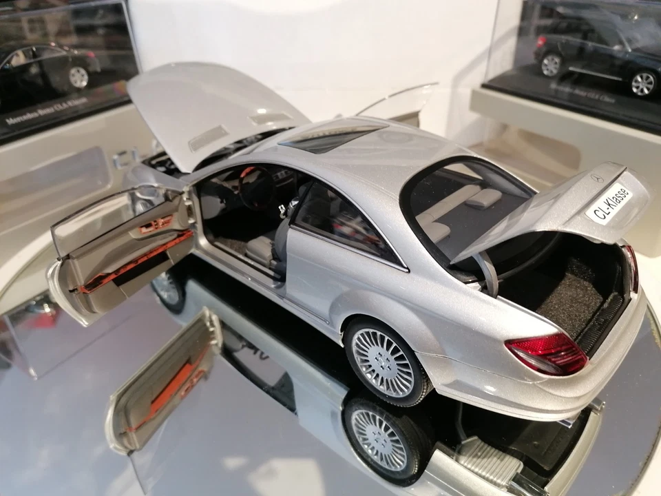 Autoart 1/18 Mercedes CL Klasse C216 1996 Millenium Edit MINT Discontinued boxed - Immagine 4 di 4