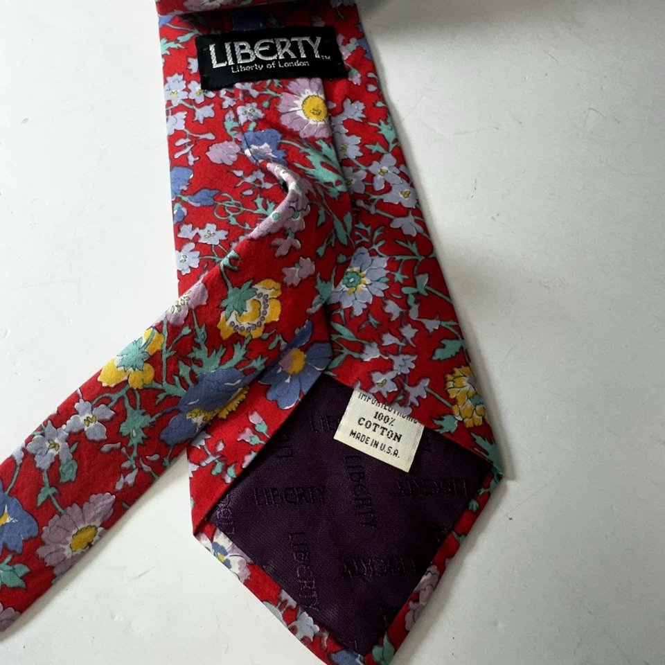 Corbata vintage Liberty of London floral para hombre algodón rojo púrpura estampada Saks Foto 4 de 4