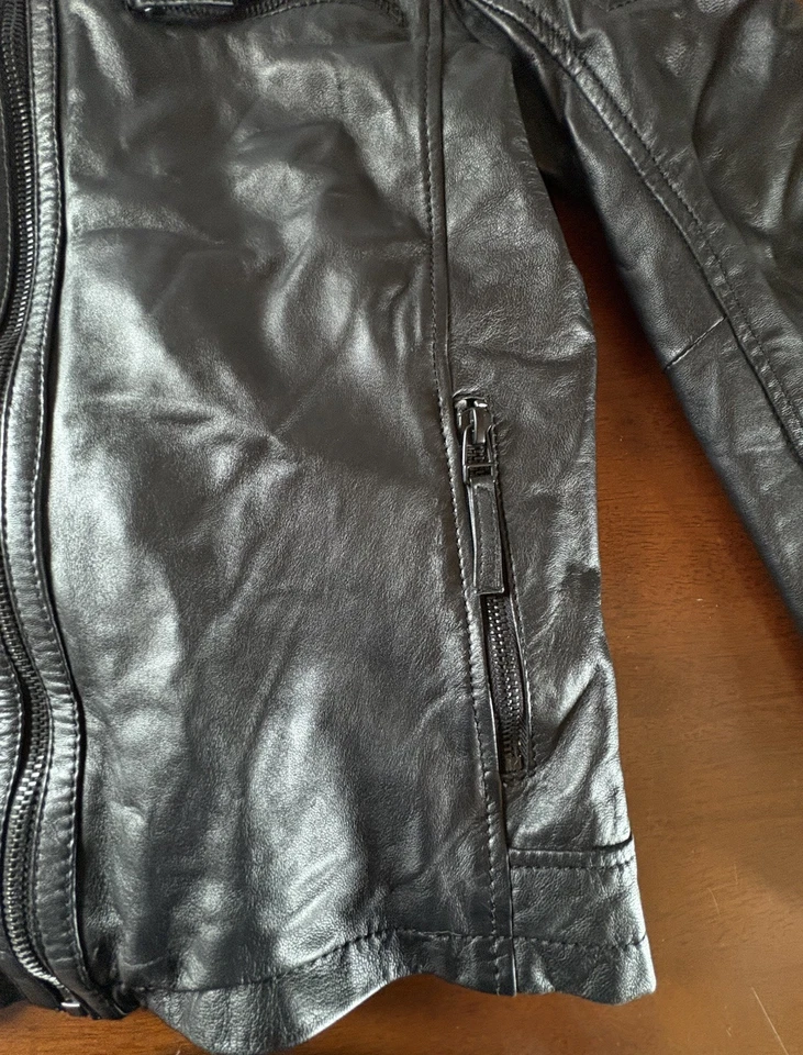 Batman Distressed Logo Biker Black Leather Jacket with Removable Hood **READ** - Image 3 of 4