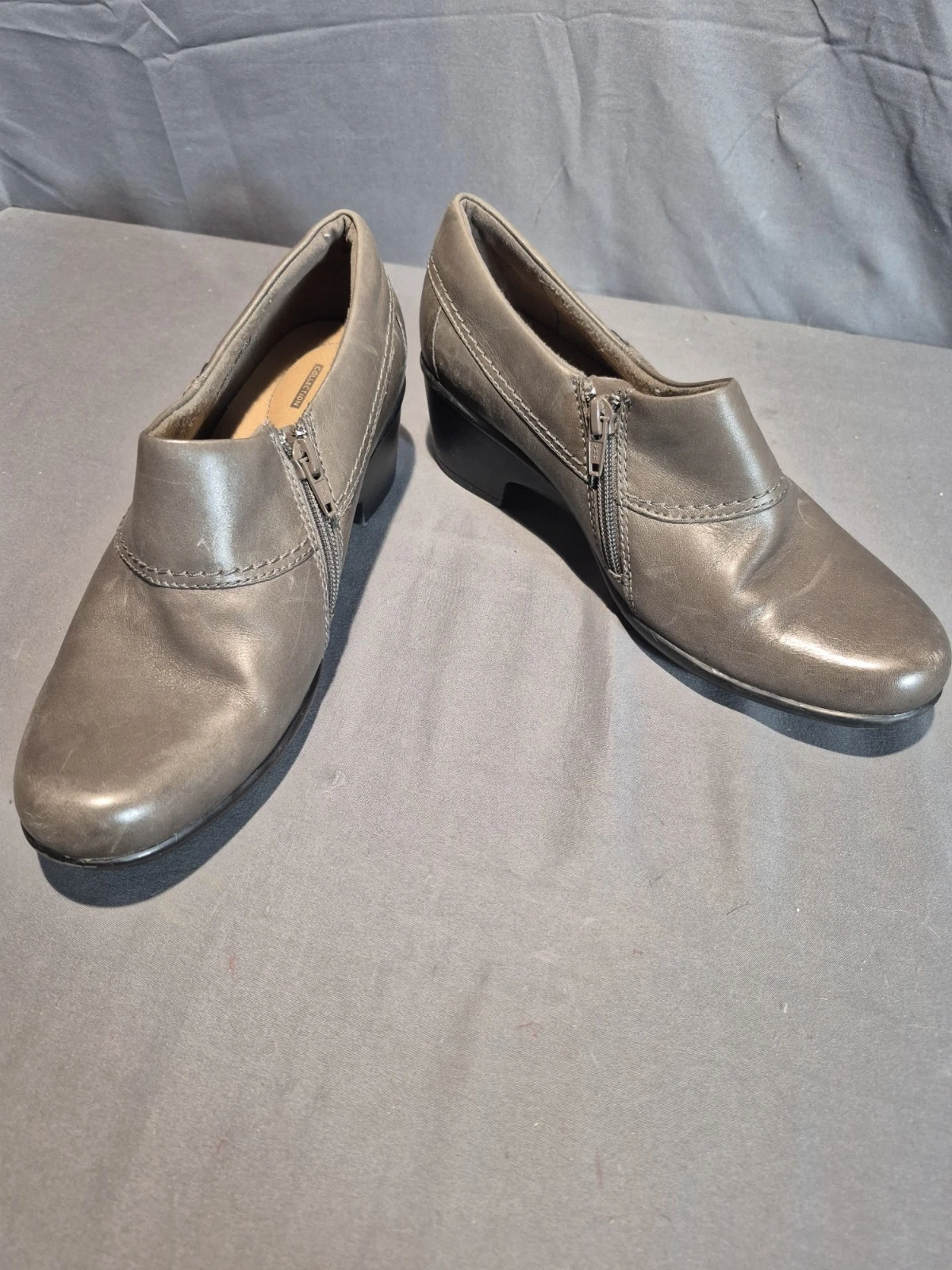 Mocassino Clarks GENETTE DANBY Shooties da donna taglia 7 5 W in pelle marrone con cerniera laterale