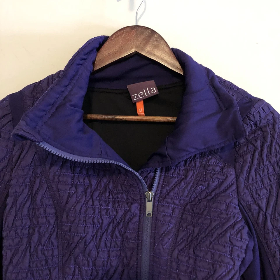 Zella Puffer Jacket Regal Purple Medium 6-8 Thumbholes Slim Fit RARE Sold Out - Image 3 of 4