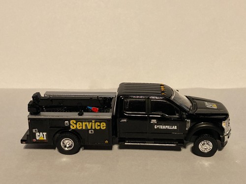 custom 1/64 Ford F-450 Super Duty CAT / Caterpillar service truck - Black - Picture 7 of 7