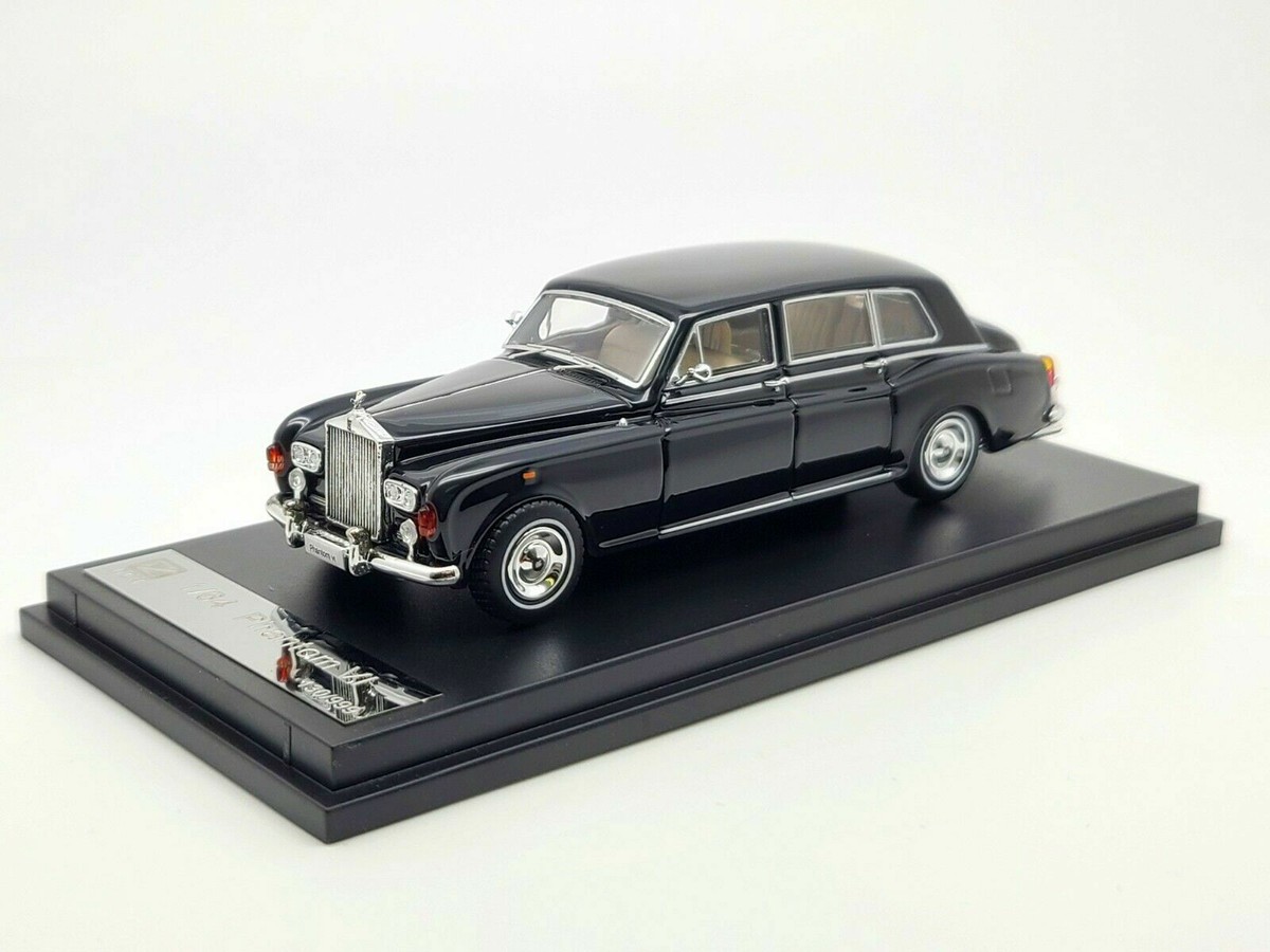 DCM 1:64 Rolls-Royce Phantom VI 6 V8 Limousine 1968-1990 Black DCM 1:64 Rolls-Royce Phantom VI 6 V8 Limousine 1968-1990 Black