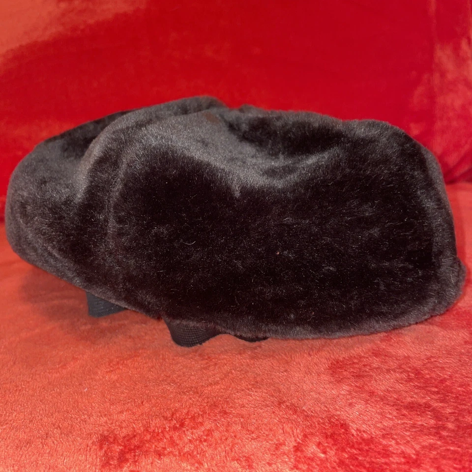 Vintage Brown  Mod Cloche  Hat Winter Warm Woman’s - Image 4 of 4