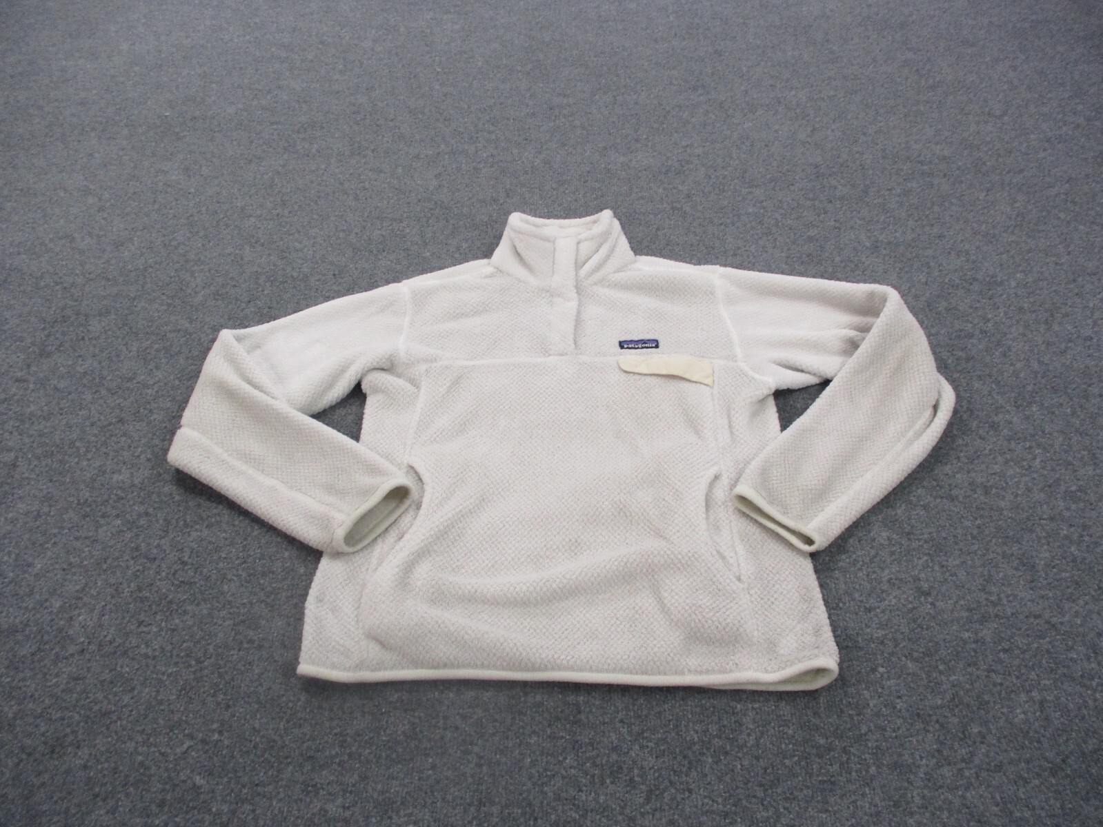 Patagonia Womens Snap-T Fleece Jacket Off White Medium Fuzzy Outdoor Sweater