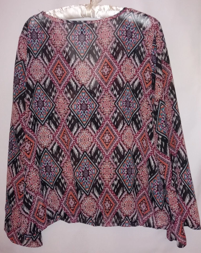 Derek Heart Top 1X Silky Sheer Boho Popover Banded Hem Cross Over Bust Shirt - Image 4 of 4