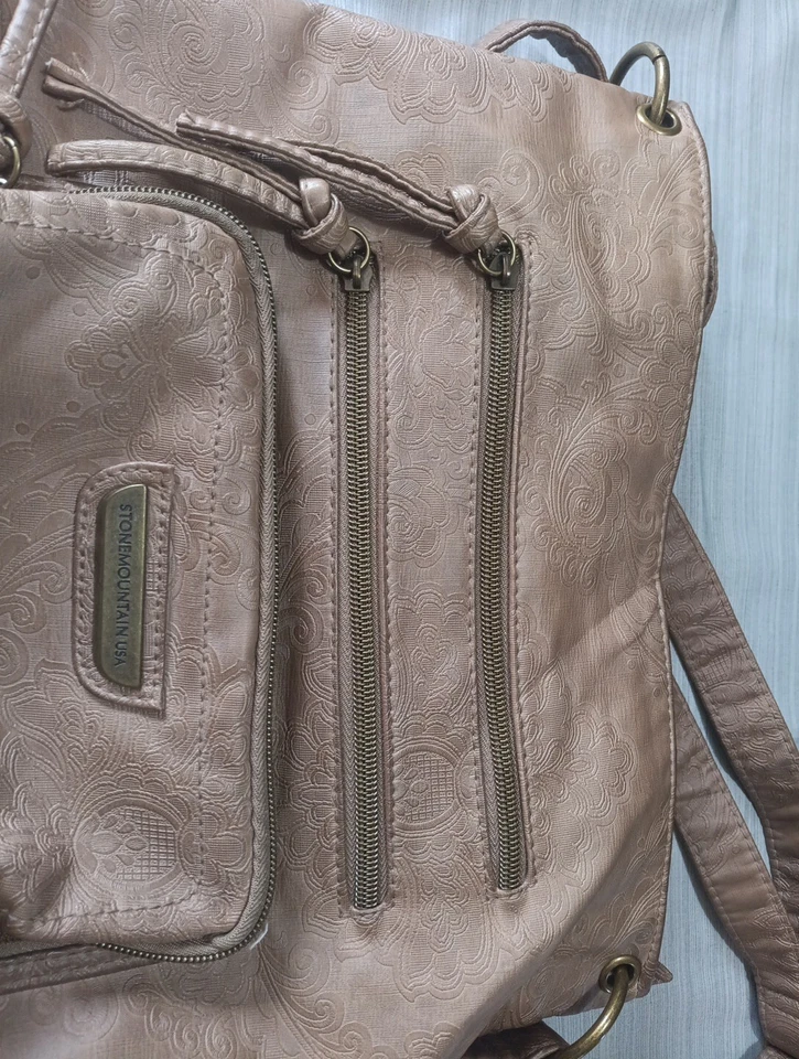 Stone Mountain EE. UU. Cartera en relieve Bronceada Bolsillos con cremallera Bandolera Cremallera 14x12 Pulgadas Foto 4 de 4