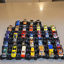 Hot Wheels Monster Jam Lot Of 32 Vintage 1:64 Diecast Monster Trucks