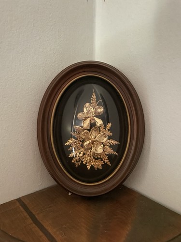 Flora Hawaii 24K Gold Dipped Orchid & Fern – Oval Bubble Frame – MCM Wall Art