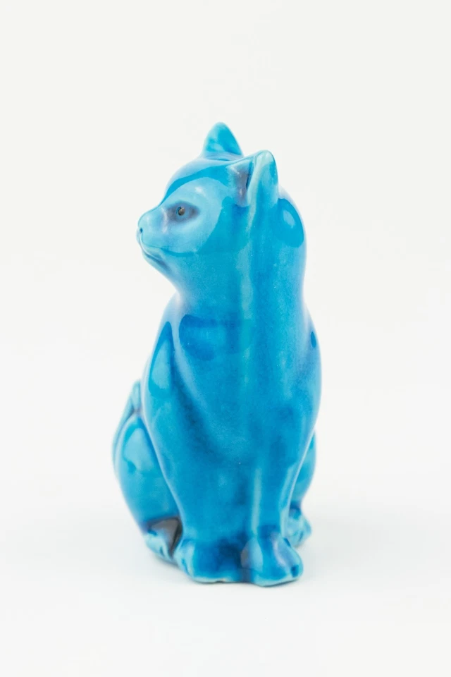 Vintage Chinese Turquoise Blue Glazed Porcelain Cat Figure - Image 3 of 4