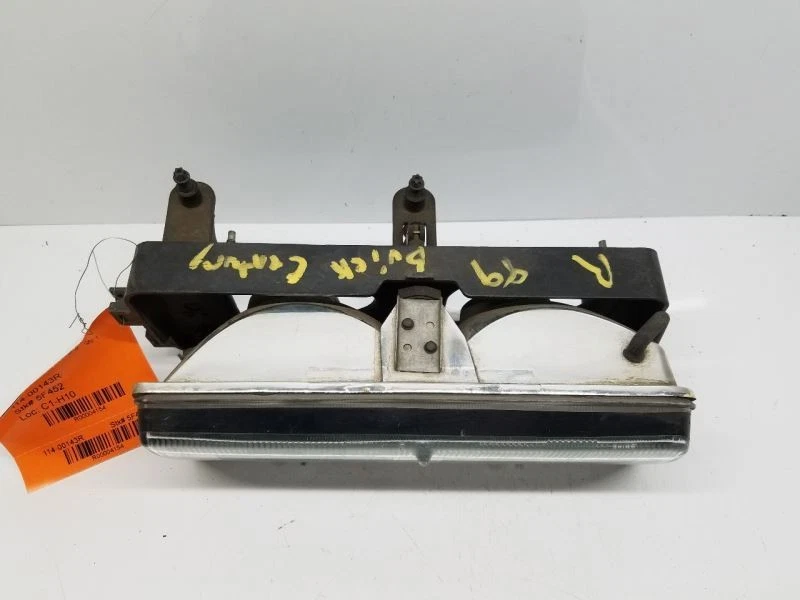 Passenger Right Headlight Fits 89-96Buick Century OEM - Image 4 of 4