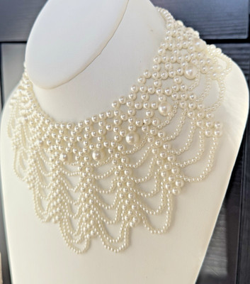 Beautiful White Faux Pearl Bib Collar Necklace Supreme Design 14''-17''