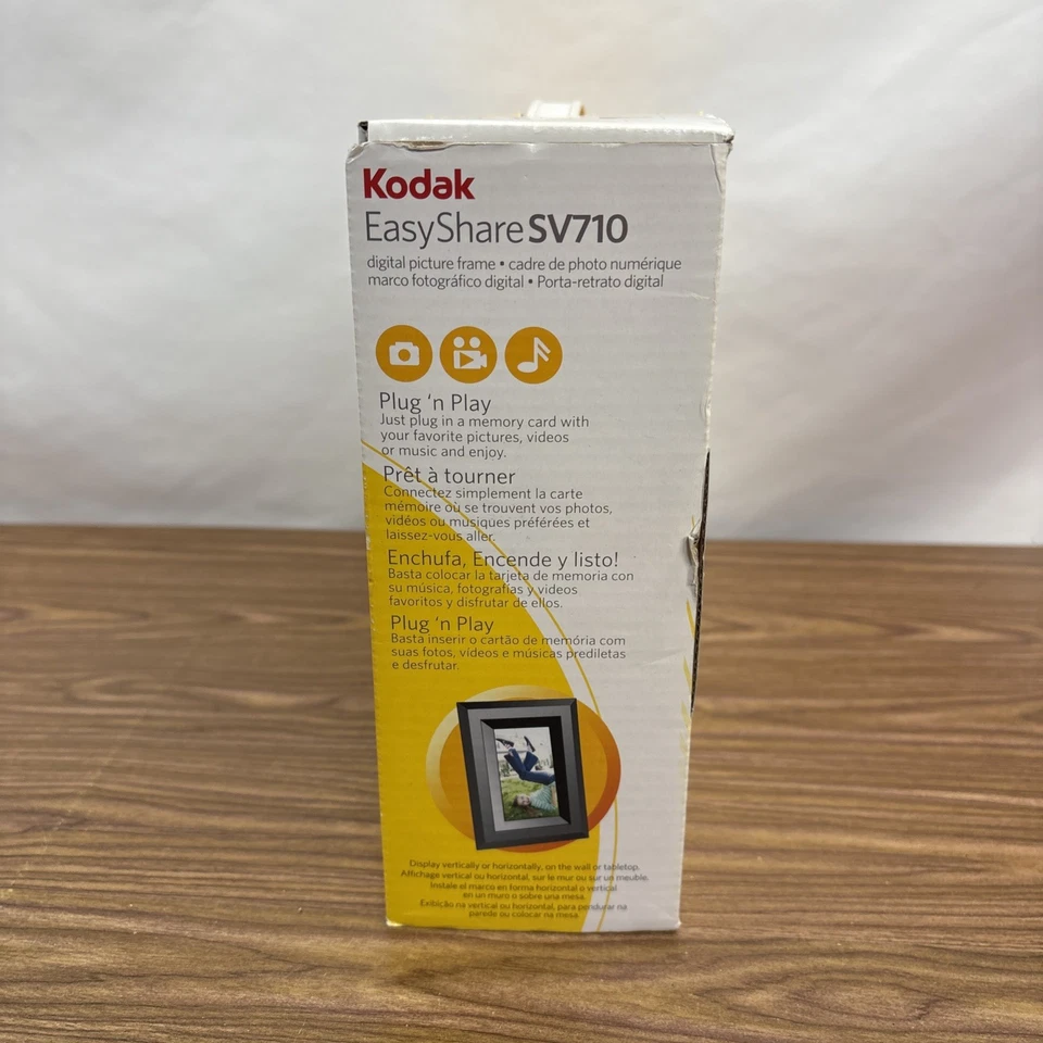Kodak Easy Share SV710 Digital Desktop Picture Frame New - Image 2 of 4
