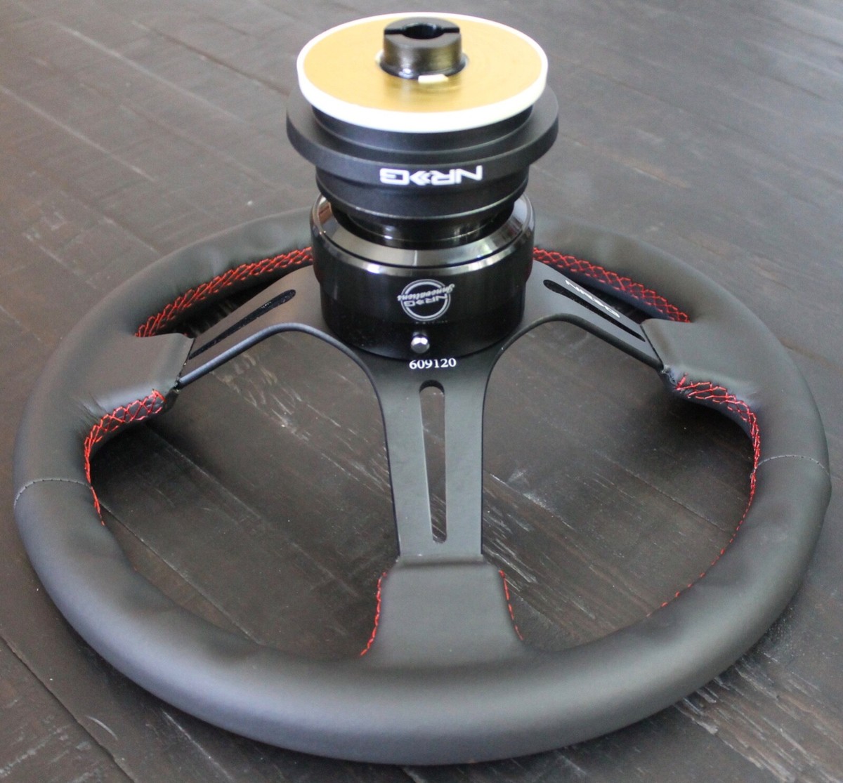 NRG SHORT HUB QUICK RELEASE STEERING WHEEL RS-2.0 B HONDA 96-00