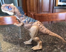 Jurassic World: Dominion Roar Strikers Rajasaurus Dinosaur Figure Dino Toy Kids