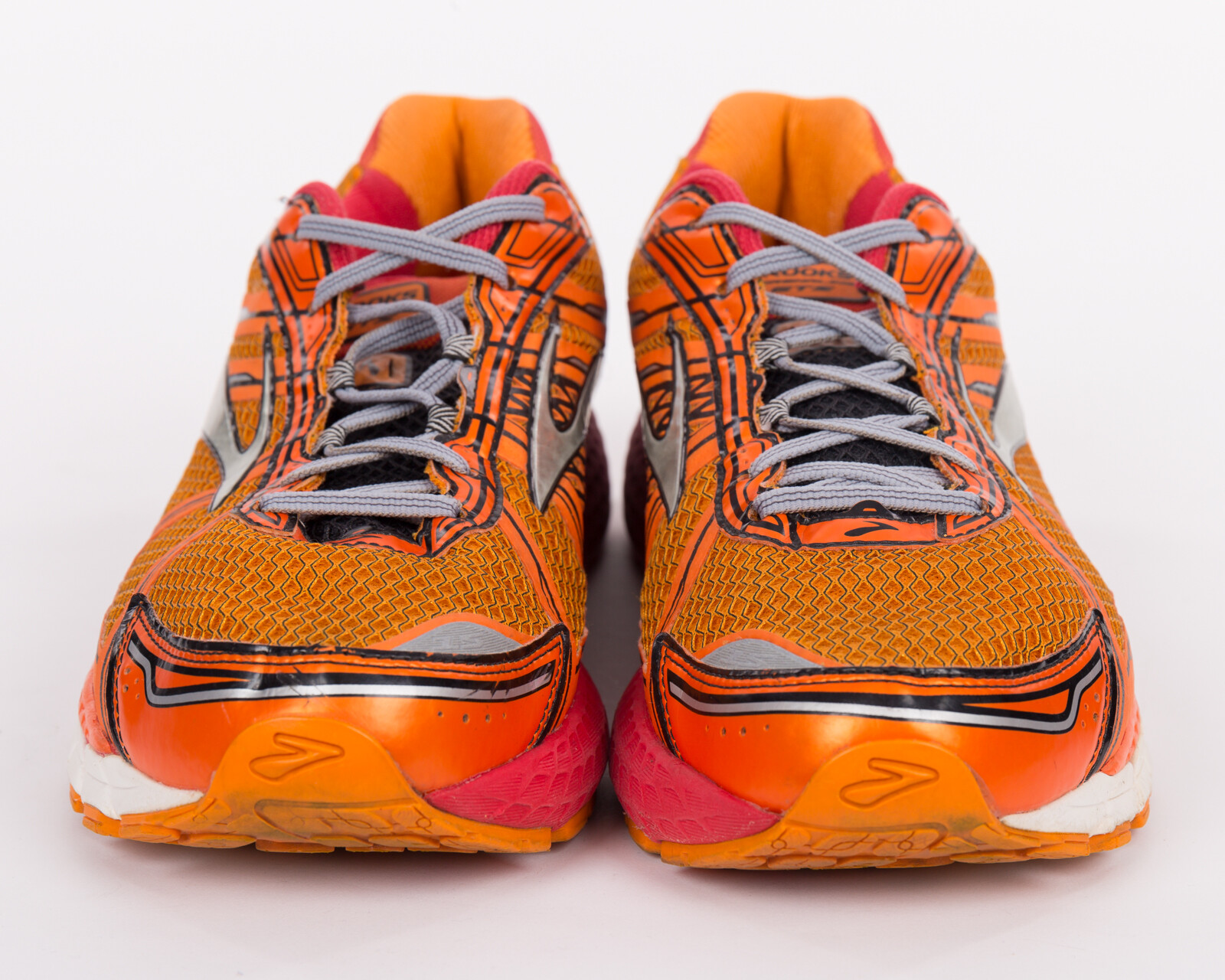 difference between brooks gts 14 and 15