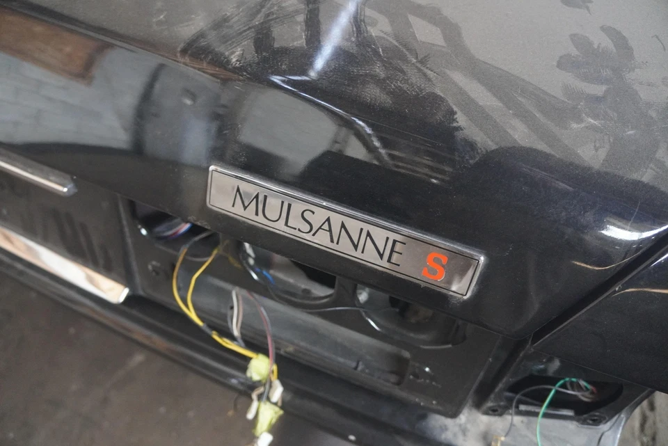 Rear Trunk Deck Lid Boot Black OEM Bentley Mulsanne S 1988 - Изображение 2 из 4