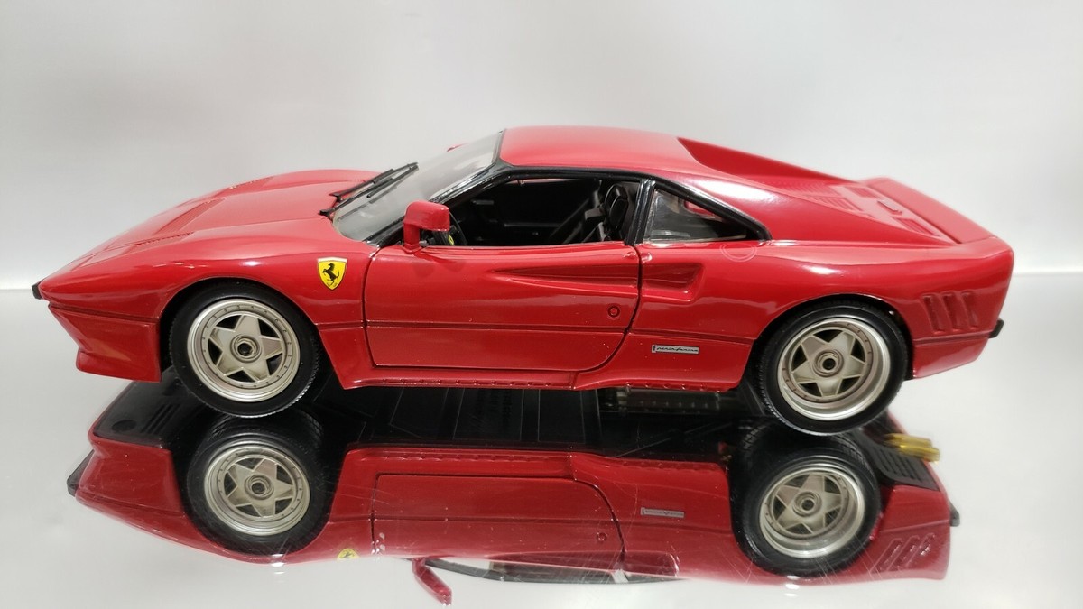 1/18 HOT WHEELS 1984 FERRARI 288 GTO RED DIECAST MODEL CAR