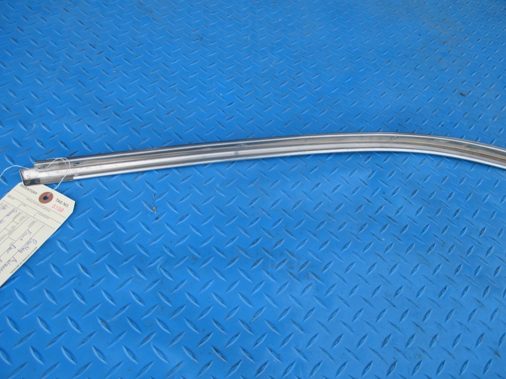 Bentley Mulsanne front left door upper window moulding trim #5158 