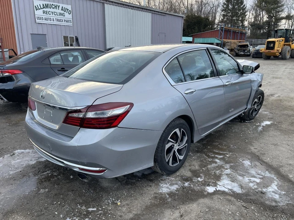 Silenciador Honda Accord 2016-2017 2,4 L tracción delantera 158 k - LX- 63695 Foto 2 de 4