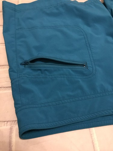 Prana Lena Shorts Size 10 Turquoise Zippered Pockets 5" Inseam - Picture 11 of 13