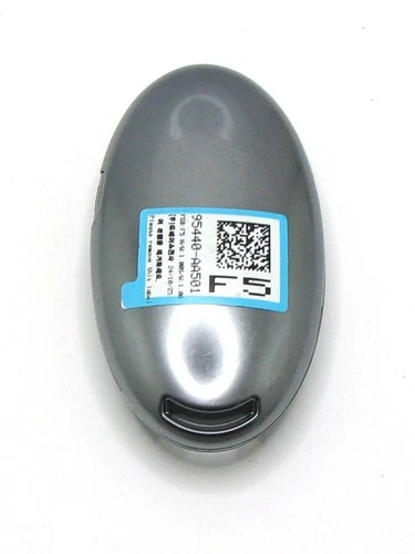 OEM Single Hyundai Elantra Smart Key Remote Used 5 Button -NYOMBEC7FOB2208- image 2