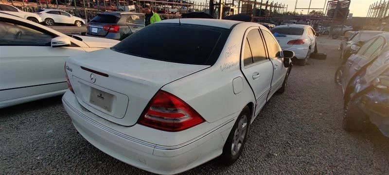 ENGINE MOTOR 2001-2005 MERCEDES-BENZ C240 - Image 3 of 4