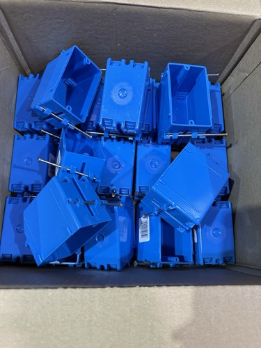 QTY- 20, CARLON 18 cu. in. Blue PVC New Work Electrical Switch/Outlet Box B118A