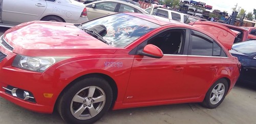 2013 Chevy Cruze Cruise Transmission Shift in Black w/ Gray & Chrome Trim - Picture 4 of 12