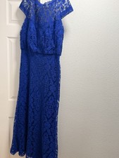 TADASHI SOJI LACE GOWN Size 12