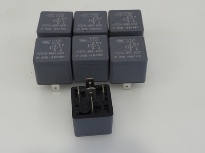 V23234-A0001-X038 Tyco Electronics  KFZ-Relais  12V   ( 7 Stück ) 5-polig