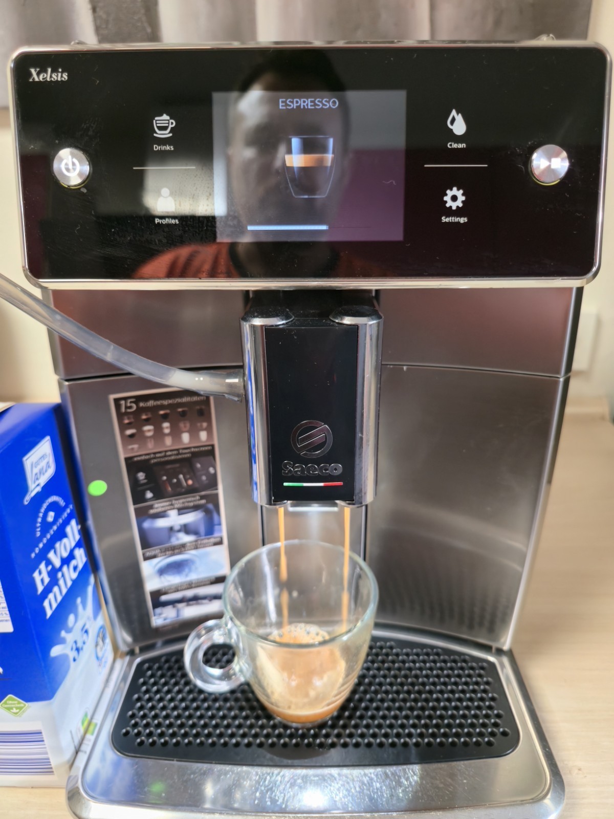 Saeco Xelsis SM7685 Kaffeevollautomat – Alle Wartungen frisch durchgeführt