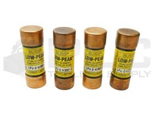 LOT OF 4 BUSSMANN LPJ-2-1/2SP LOW PEAK FUSE 2-1/2A 600VAC 300VDC