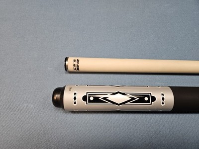 Cuetec ビリヤード キュー WARPRESISTANT FIBERGLAS Cuetec Tru-Glide SST Warp Resistant Fiberglass Shaft 19oz Pool Cue