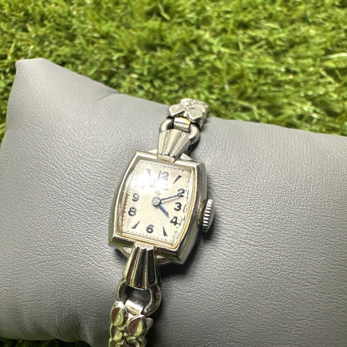 Elgin De Luxe Ladies Watch w/ Kreisler 920/10K GF w/Stainles