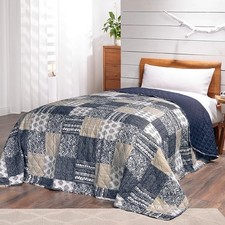 Delindo Lifestyle Bettüberwurf  Tagesdecke 240x220 Patchwork blau wattiert