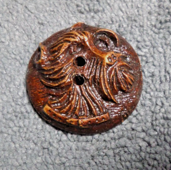 Large Vintage Burwood Carved Wood Picture Button DOG 1-3/8"