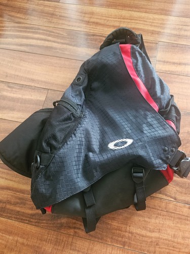 Vintage Oakley Sandbag Sling Tactical Bag